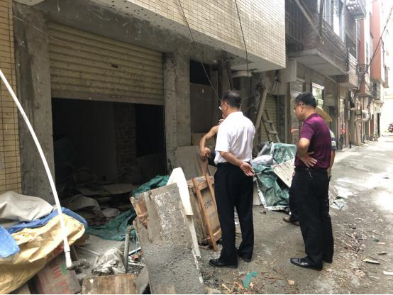 目前我市迎接國家衛(wèi)生城市復(fù)審已進(jìn)入沖刺階段175.png