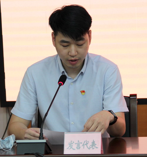 謝杰交流發(fā)言.jpg