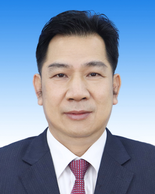 曾憲平.jpg