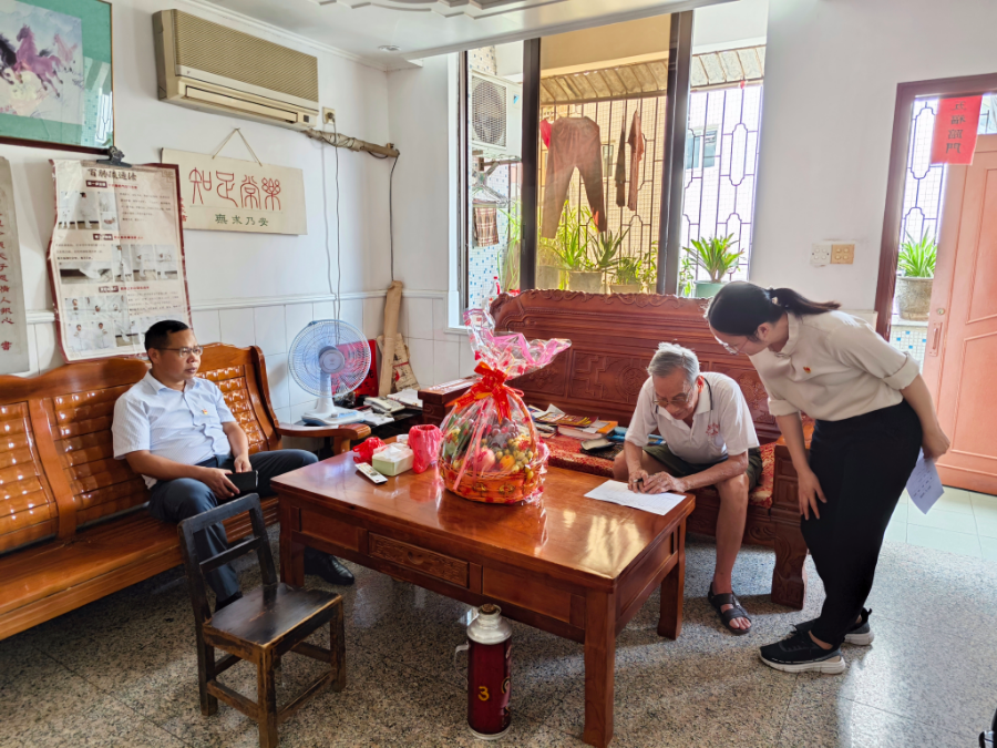 4.走訪慰問.jpg