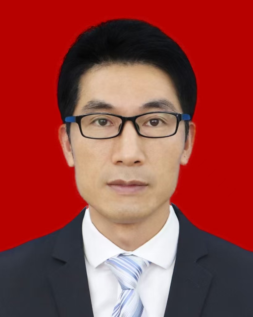 李耀強(qiáng).jpg