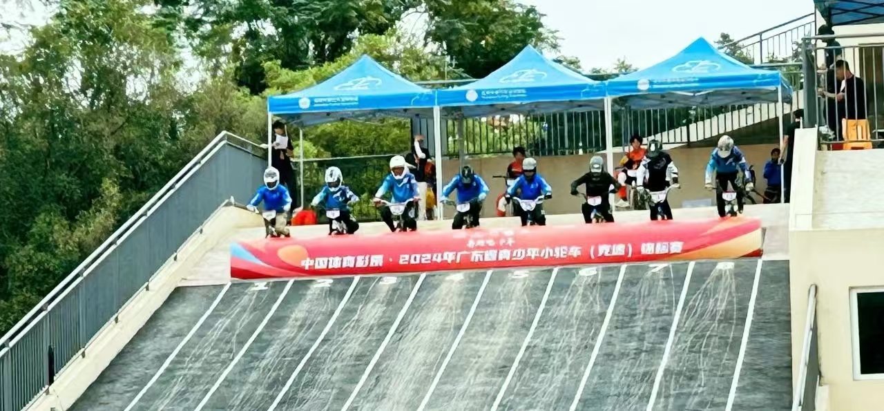 競速比賽中.jpg